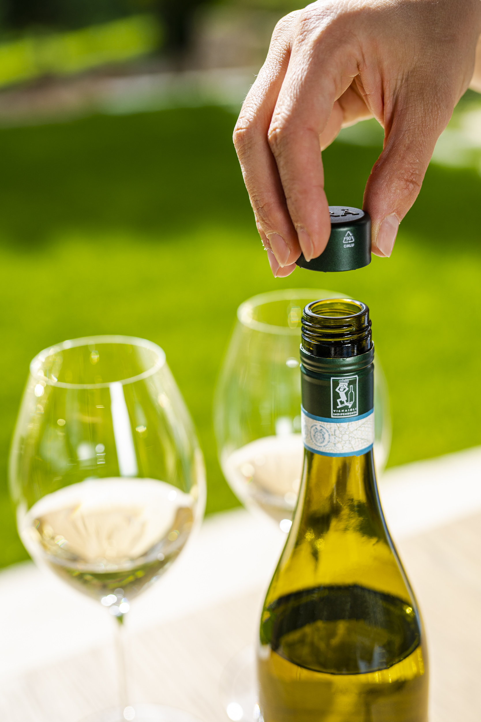 La nuova generazione di guarnizioni per tappi a vite per vino offre una  protezione unica contro ossidazione e invecchiamento riduttivo